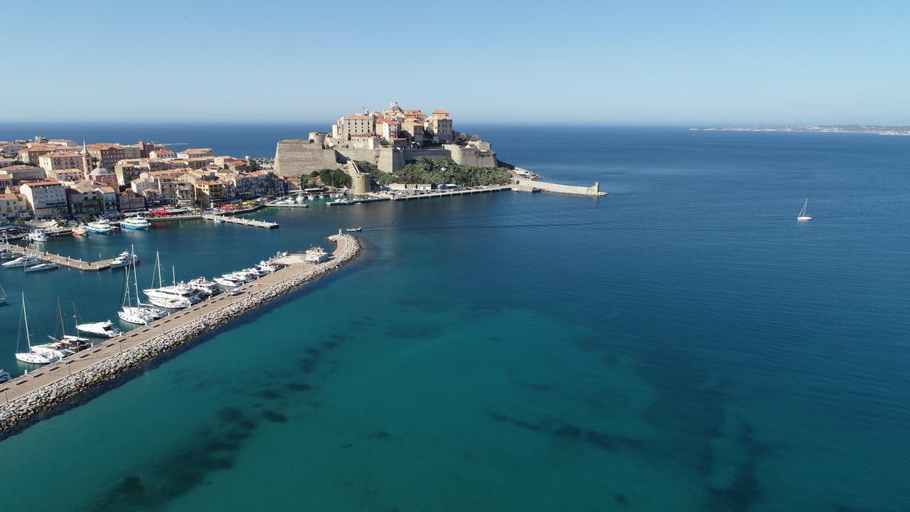 Hotel Les Arbousiers Calvi  Exterior photo