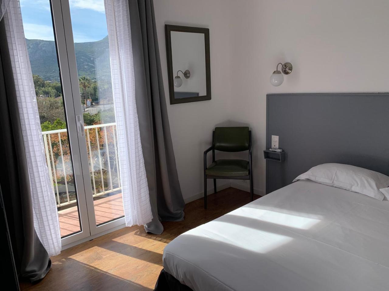 Hotel Les Arbousiers Calvi  Exterior photo